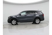 $18998 : Kia Sorento 2022 AWD LX 4dr thumbnail