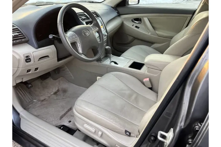 $7900 : 2008 Camry Hybrid image 8