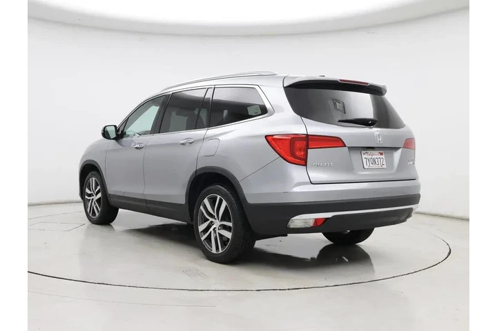 $22998 : Honda Pilot 2017 AWD Touring image 2