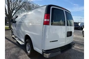 $33900 : Chevrolet Express 2024 2500 thumbnail