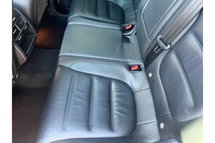 $19999 : 2017 Touareg V6 Wolfsburg image 4