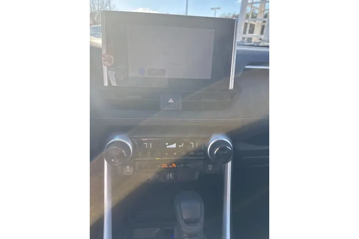 $26773 : Toyota RAV4 2024 XLE 4dr SUV image 10