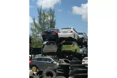 🚗 I Perez Towing Junk Cars 🚨 en Miami