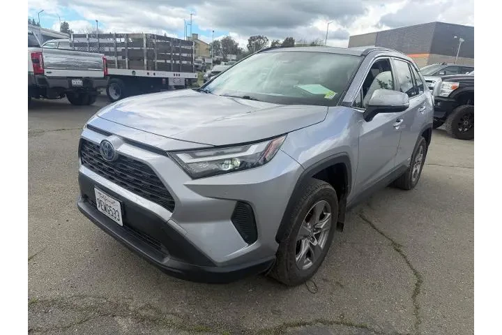 $34000 : Toyota RAV4 Hybrid 2023 AWD image 1