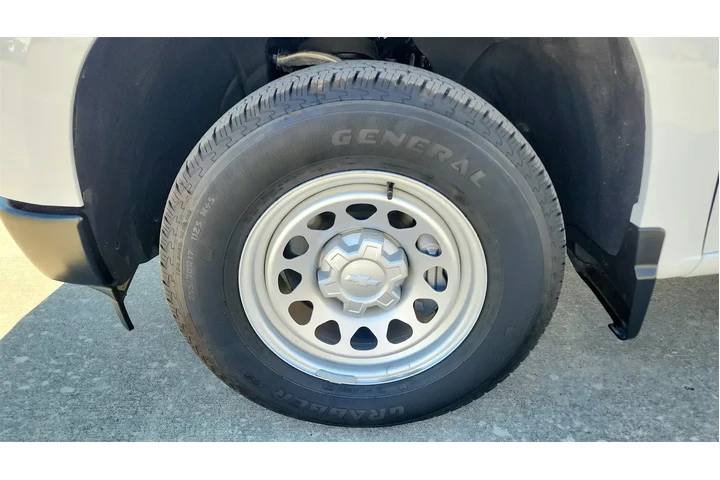 $28853 : Chevrolet Silverado 1500 202 image 9