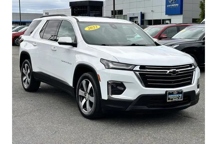 $32999 : Chevrolet Traverse 2023 4x4 image 5