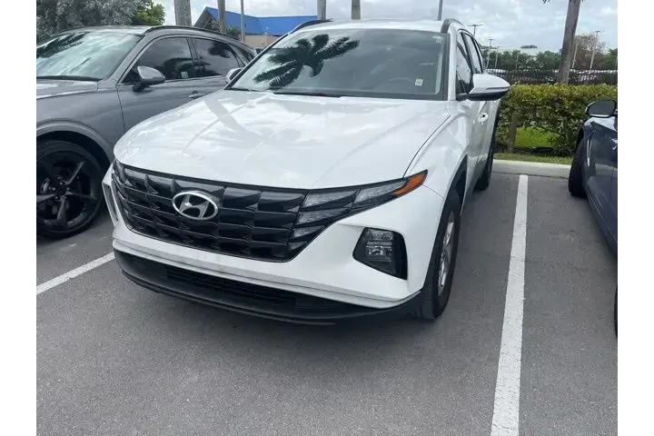 $20272 : Hyundai TUCSON 2023 SEL 4dr image 1