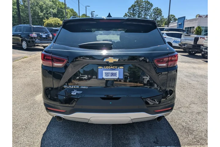 $24222 : Chevrolet Blazer 2023 AWD LT image 4