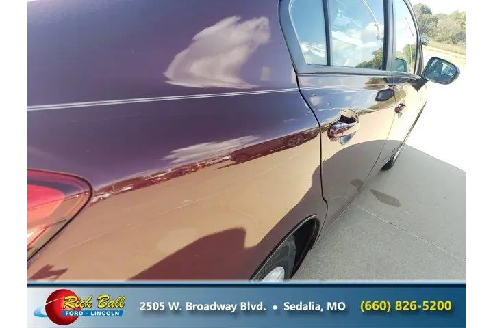 $12995 : Honda Civic 2015 LX 4dr Seda image 10