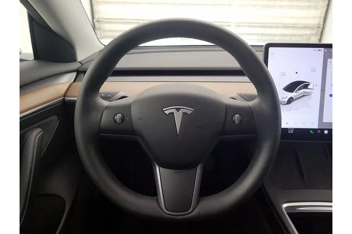 $26998 : Tesla Model 3 2022 4dr Sedan image 10