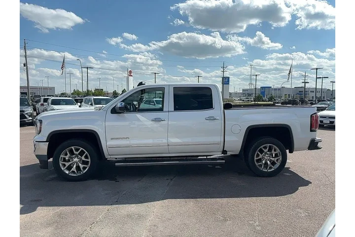 $29993 : 2018 Sierra 1500 SLT Z71 image 8