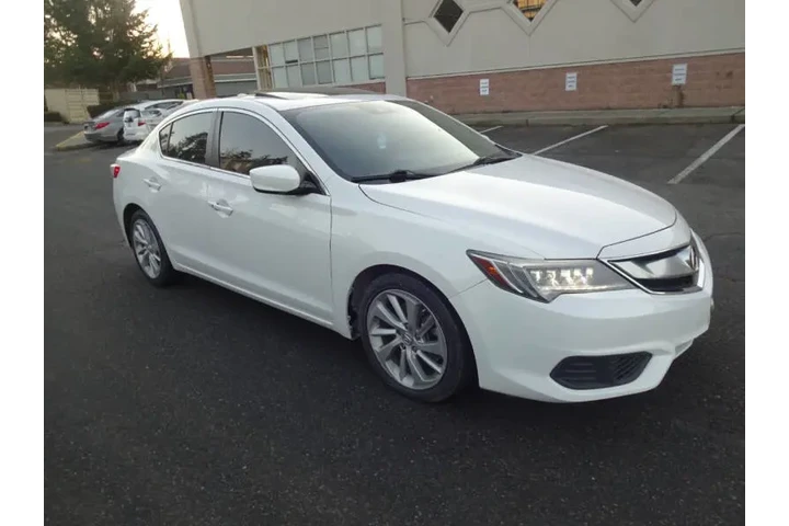 $8900 : 2018 ILX w/Tech image 1