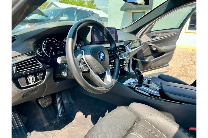 $23995 : 2019 BMW 5-Series 530i image 9