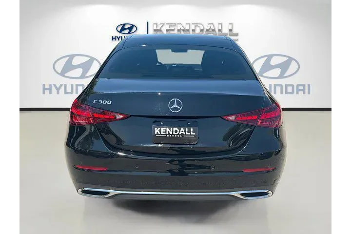 $38486 : Mercedes-Benz C-Class 2025 C image 5