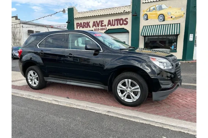 $9495 : 2017 Equinox LS image 3