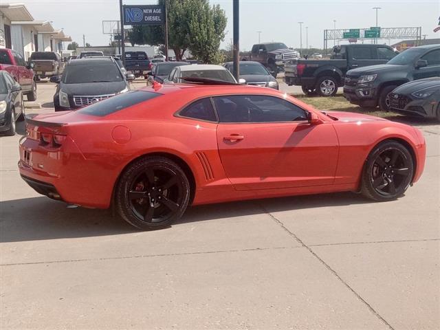 $12998 : 2012 Camaro image 5