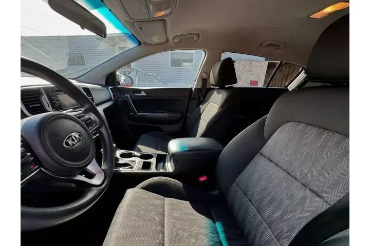2019 KIA SPORTAGE2019 KIA SPO image 5