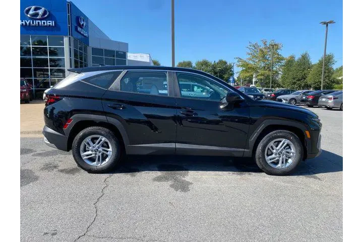 $30945 : Hyundai TUCSON 2026 SE 4dr S image 9