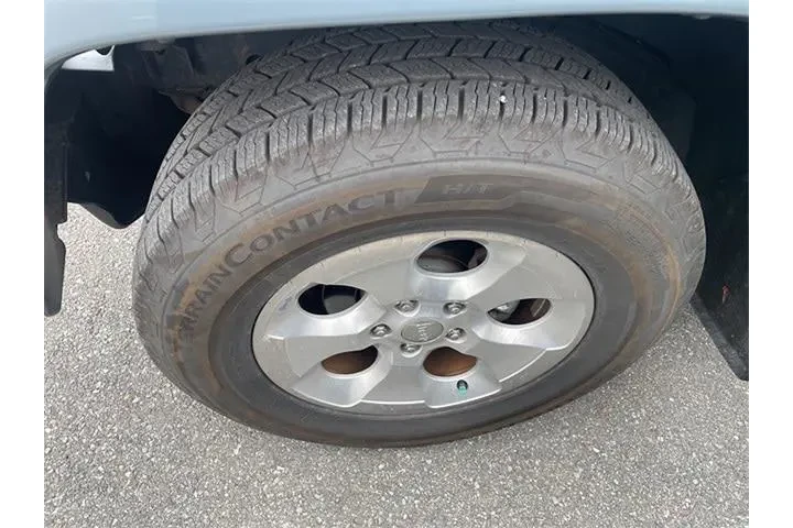 $16487 : Jeep Wrangler Unlimited 2015 image 4