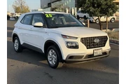 $19018 : Hyundai VENUE 2025 SE 4dr Cr thumbnail