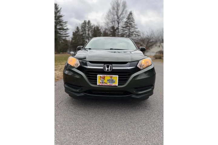 $11995 : 2016 HR-V LX image 4