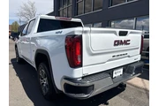 $46995 : 2025 GMC Sierra 1500 4WD Crew thumbnail