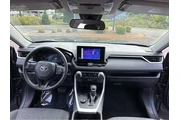 $36497 : Gold Certified2025 RAV4 Hybri thumbnail