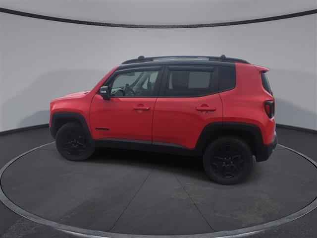 $14700 : PRE-OWNED 2018 JEEP RENEGADE image 6