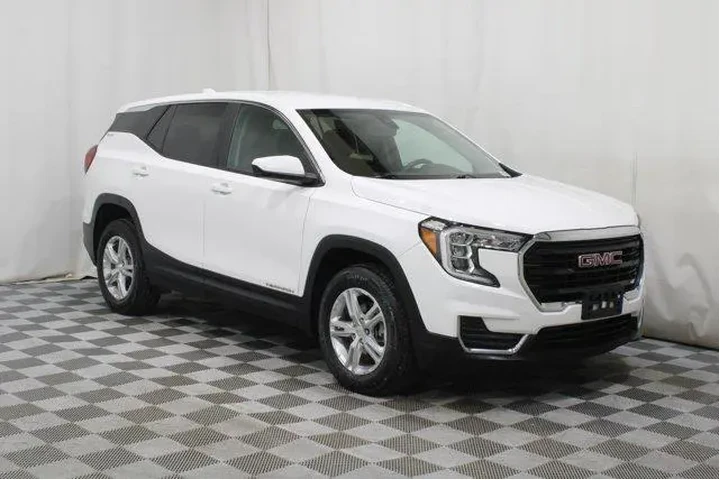 $22911 : GMC Terrain 2022 AWD SLE 4dr image 1