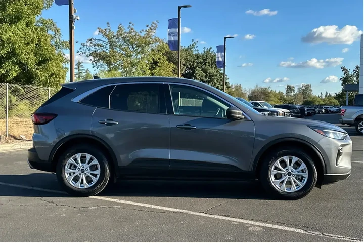 $17000 : Ford Escape 2024 Active 4dr image 9
