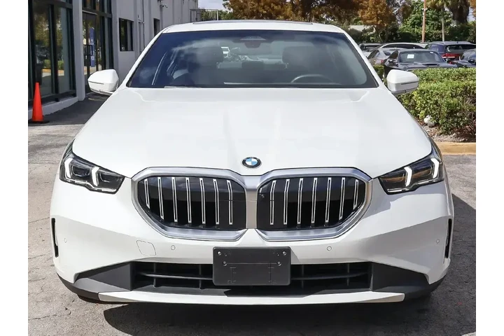 $39990 : BMW 5 Series 2024 AWD 530i x image 10