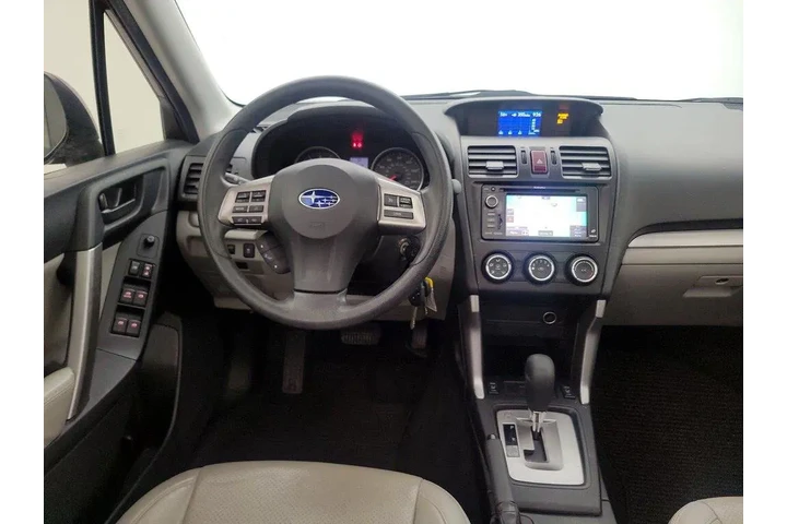 $15998 : Subaru Forester 2014 AWD 2.5 image 10