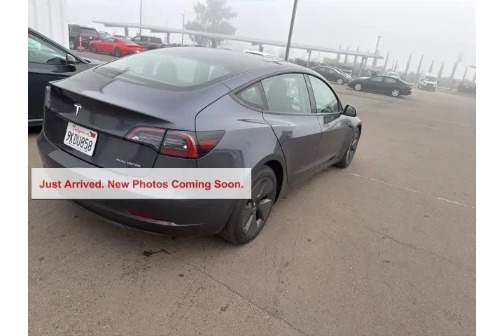 $27400 : Tesla Model 3 2023 AWD Long image 4