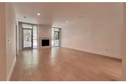$1500 : 1Bed 1 bath Apt in Koreatown thumbnail