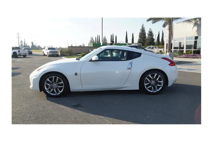 $21984 : 2014 370Z Touring image 9