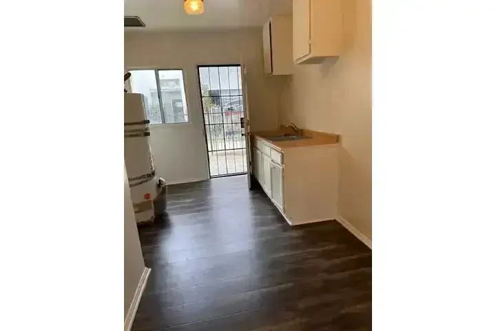 $1950 : APARTAMENTO DE 1 RECÁMARA image 6