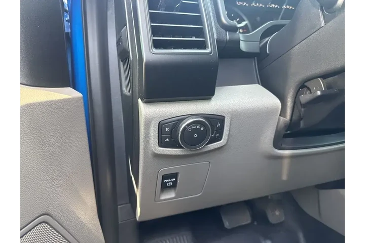 $13604 : Ford F-150 2017 4x2 Lariat 4 image 6