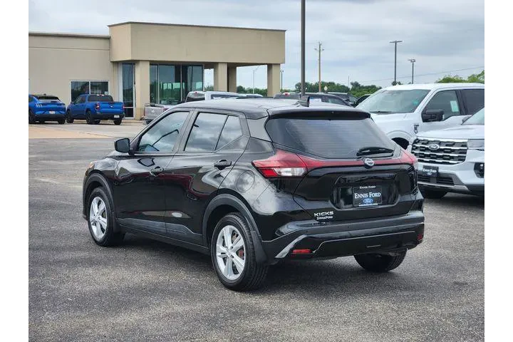 $13595 : Nissan Kicks 2022 S 4dr Cros image 4