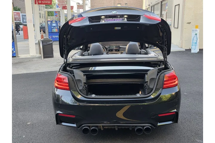 $31995 : 2015 M4 image 1