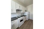 $1525 : Renovated single unit for rent thumbnail