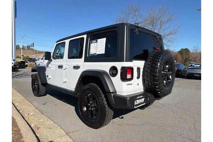 $27394 : Jeep Wrangler Unlimited 2021 image 5