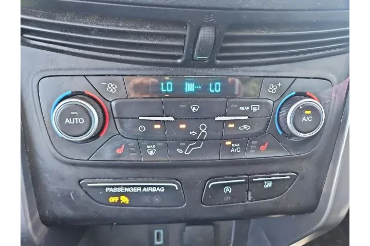 $8245 : Ford Escape 2018 AWD SEL 4dr image 10