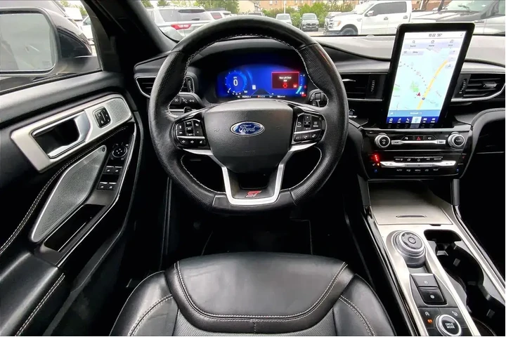$28995 : Ford Explorer 2021 AWD ST 4d image 6
