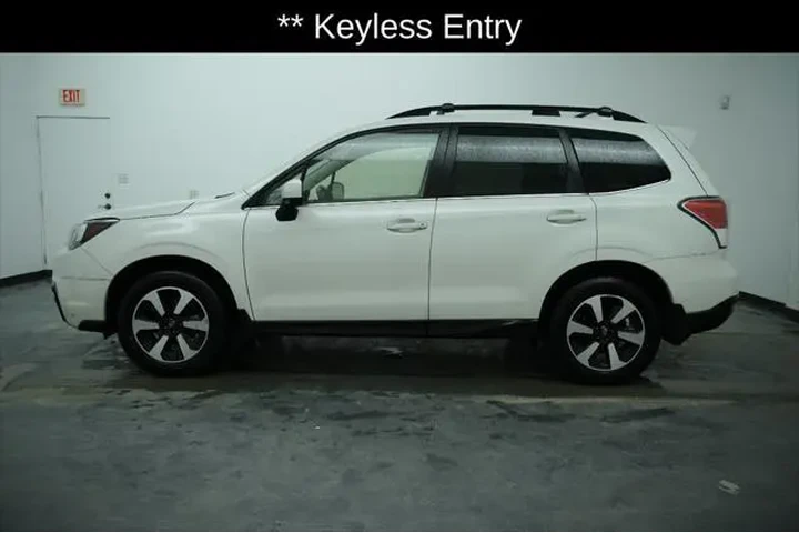 $10500 : Subaru Forester 2017 AWD 2.5 image 6