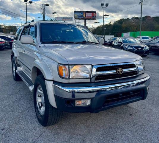 $4200 : 2000 4Runner SR5 image 3