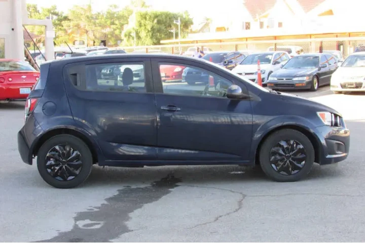$4995 : 2015 Sonic LS Auto image 9