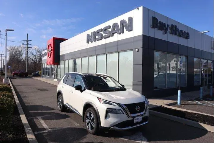 $22900 : Nissan Rogue 2021 AWD Platin image 1