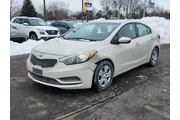Kia Forte 2015 LX 4dr Sedan en Binghamton