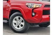 $27499 : Silver Certified2021 4Runner thumbnail