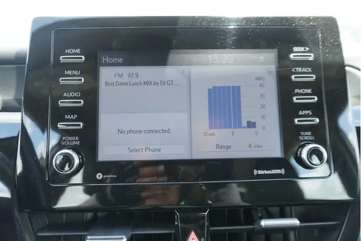 $27988 : Toyota Camry 2024 AWD SE 4dr image 10